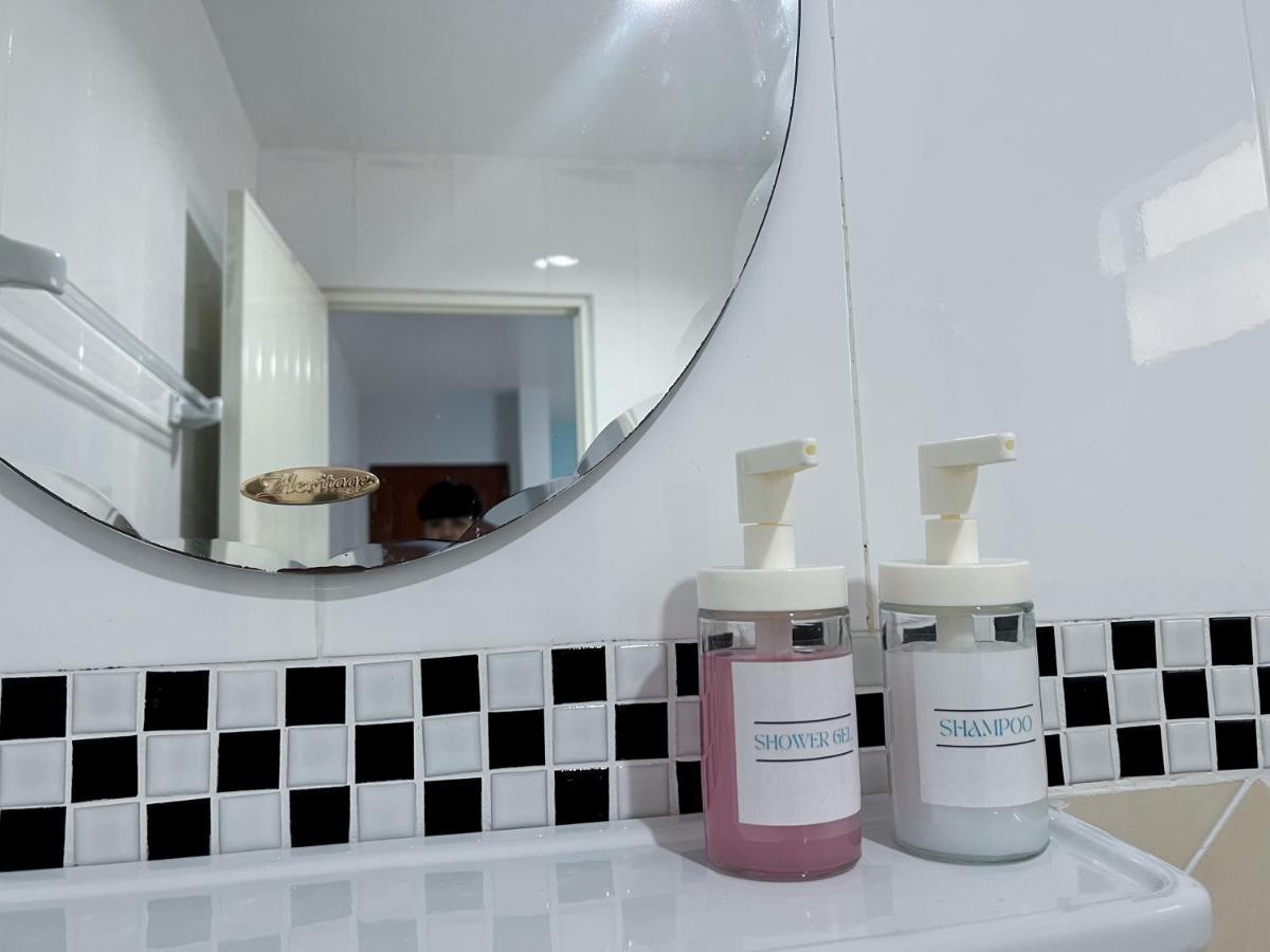 The 4 Blocks At Kata Noi Hotel Екстериор снимка